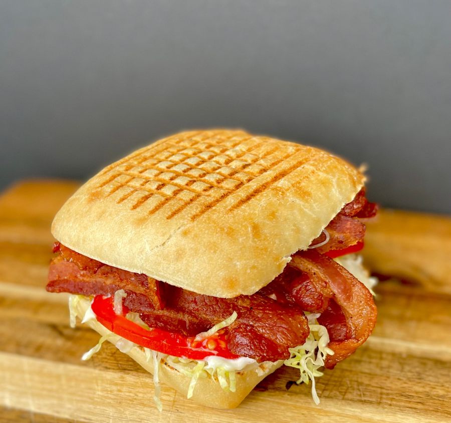 BLT